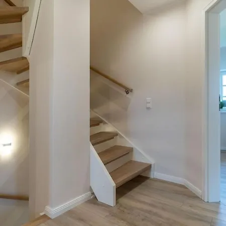 Reetdachhaus Boy's Huus Reetdachhaus Boy's Huus 5a Casa vacanze *