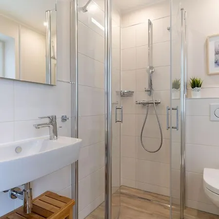 Reetdachhaus Boy's Huus Reetdachhaus Boy's Huus 5a *